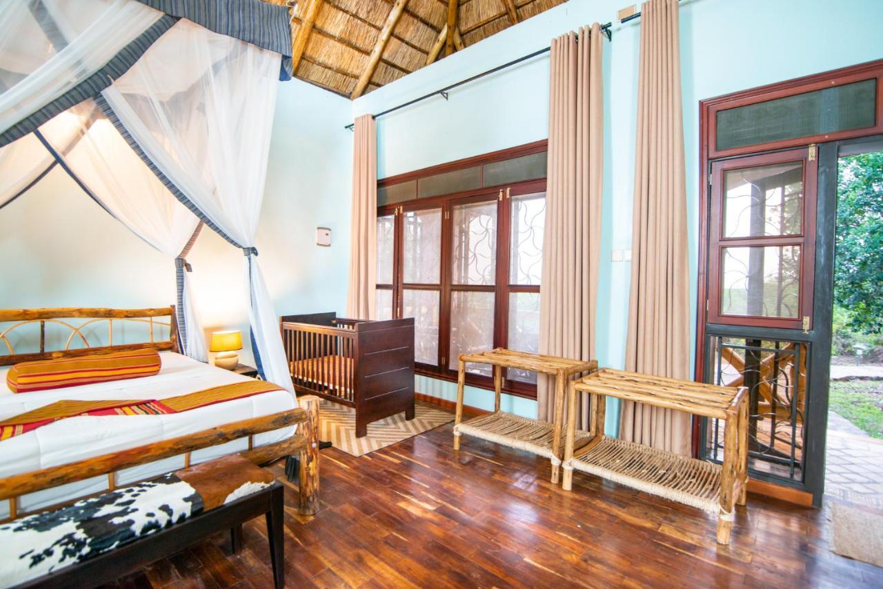 Buffalo Safari Lodge Katunguru Eksteriør billede
