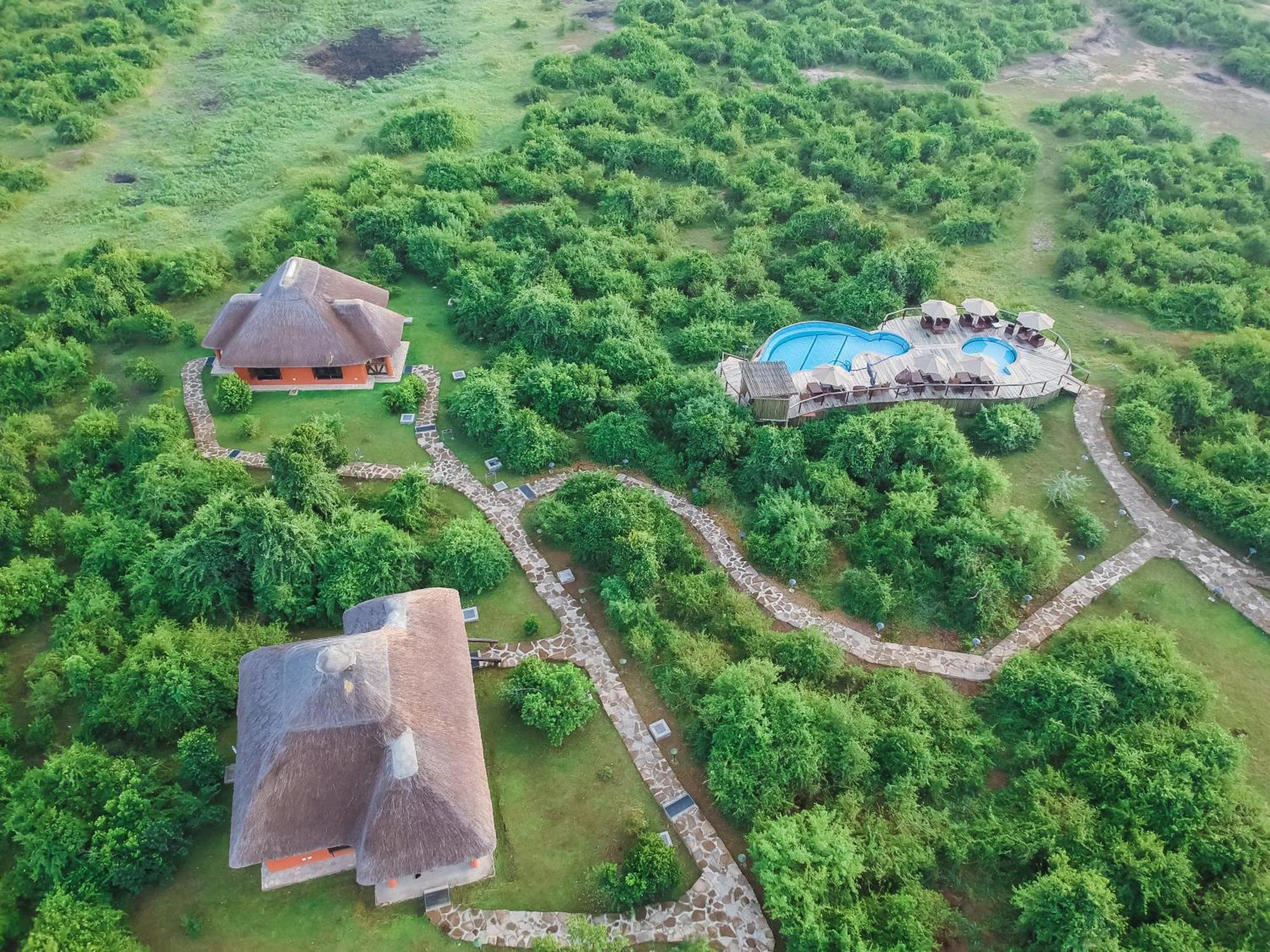 Buffalo Safari Lodge Katunguru Eksteriør billede